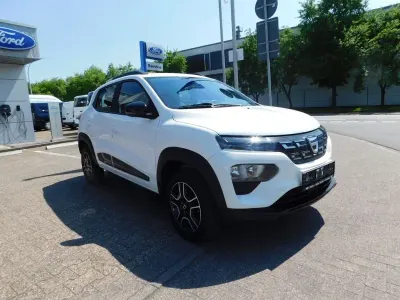 Gebraucht Dacia Spring Comfort Plus 33 kW (45 PS) 2022 Weiß Kleinwagen