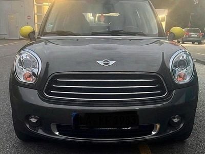 Braun Gebraucht 2013 Mini Countryman SUV | 7.000 €