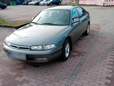 Gebraucht Mazda 626 115 PS (84 kW) 1993 Silber Limousine