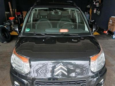 Schwarz Gebraucht 2010 Citroën C3 Picasso Van / Kleinbus | 2.950 € (Etwas zu teuer)