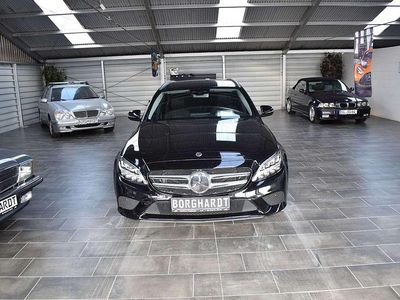 Obsidianschwarz Gebraucht 2020 Mercedes C220 Avantgarde Kombi | 25.490 € (Guter Preis)