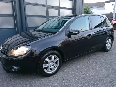 Gebraucht VW Golf VI Comfortline 122 PS (89 kW) 2009 Schwarz Limousine