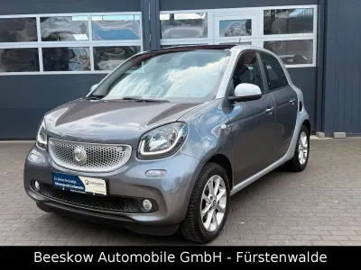 Gebraucht Smart ForFour Passion 90 PS (66 kW) 2017 Silber Kleinwagen