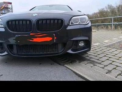 Gebraucht BMW 525 M Sport 231 PS (169 kW) 2014 Schwarz Limousine