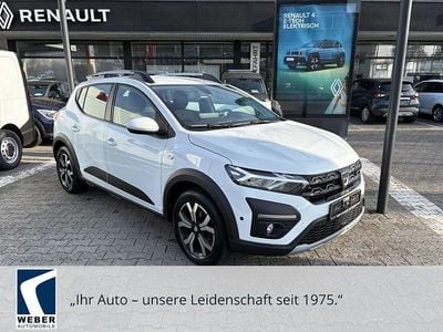 Weiß Gebraucht 2022 Dacia Sandero Comfort Limousine | 14.970 € (Fairer Preis)