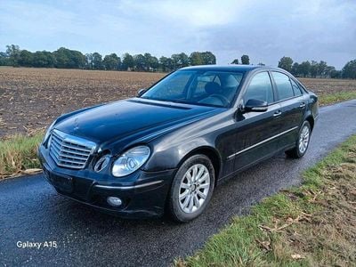 Mercedes E220