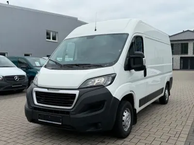 Używany Peugeot Boxer Premium 140 KM (102 kW) 2020 Biały Van