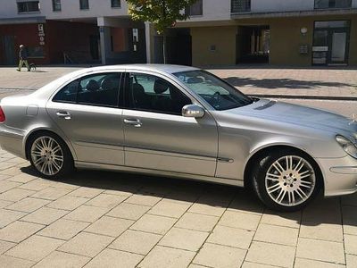 Mercedes E280