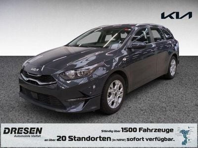 Gebraucht Kia Ceed Sportswagon Vision 140 PS (102 kW) 2025 H8g) pentametal met. (grau Kombi
