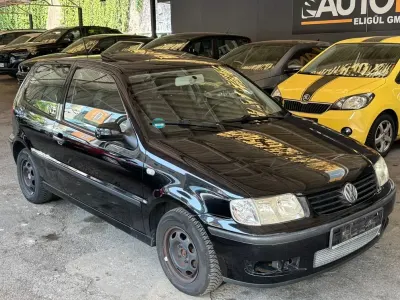 Gebraucht VW Polo Basis 50 PS (36 kW) 2001 Schwarz Limousine