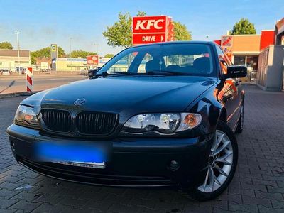 Schwarz Gebraucht 2004 BMW 316 Limousine | 2.300 € (Etwas zu teuer)