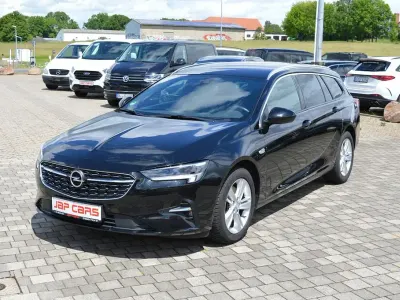 Gebraucht Opel Insignia Business 122 PS (89 kW) 2022 Argonsilber Kombi