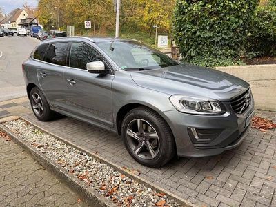 Usata Volvo XC60 R-Design 190 CV (139 kW) 2015 Grigio SUV