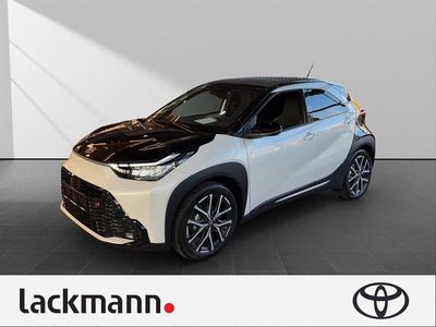 Neu Toyota Aygo X Sport 117 PS (86 kW) 2025 Weiss SUV