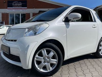 Toyota iQ