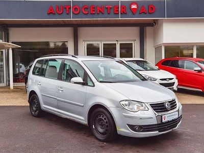 Gebraucht VW Touran Trendline 105 PS (77 kW) 2010 Silber Van / Kleinbus