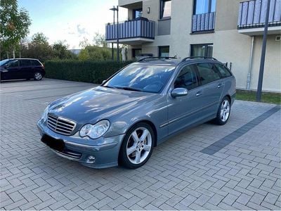 Mercedes C320