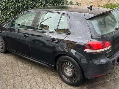 Gebraucht VW Golf VI Style 105 PS (77 kW) 2011 Schwarz Kleinwagen