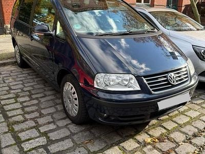 VW Sharan