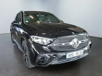Gebraucht Mercedes GLC200 AMG 163 PS (119 kW) 2026 Schwarz SUV