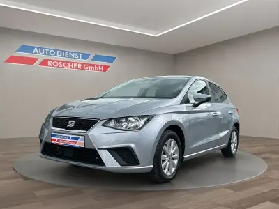 Używany Seat Ibiza Style 116 KM (85 kW) 2019 Srebrny Hatchback