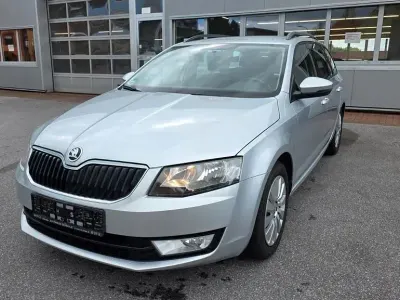 Gebraucht Skoda Octavia Ambition 110 PS (80 kW) 2016 Silber Kombi
