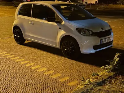Gebraucht Skoda Citigo 60 PS (44 kW) 2016 Weiß Kleinwagen