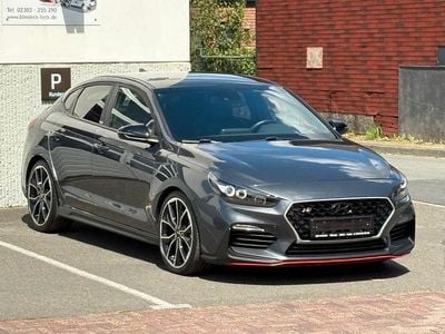 Grau Gebraucht 2020 Hyundai i30 Comfort Limousine | 21.390 € (Guter Preis)