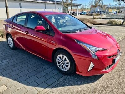 Gebraucht Toyota Prius Comfort 98 PS (72 kW) 2016 Rot Limousine