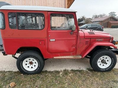 Rot Gebraucht 1981 Toyota Land Cruiser SUV | 18.900 €