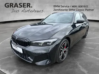 Gebraucht BMW 330 M Sport 245 PS (180 kW) 2025 Schwarz Kombi