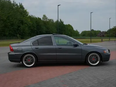 Gebraucht Volvo S60 185 PS (136 kW) 2005 Grau Limousine