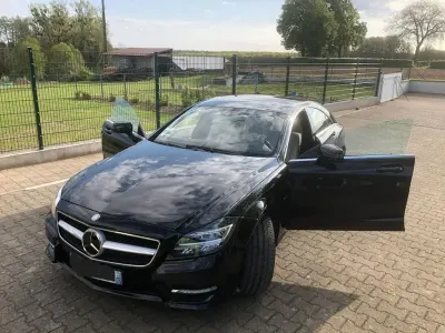 Używany Mercedes CLS350 265 KM (194 kW) 2011 Czarny Sedan/Limuzyna