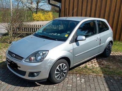 Usata Ford Fiesta 80 CV (58 kW) 2008 Argento Utilitaria