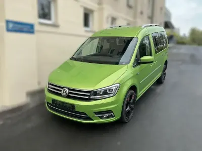 Gebraucht VW Caddy Maxi Highline 150 PS (110 kW) 2018 Grün Van / Kleinbus