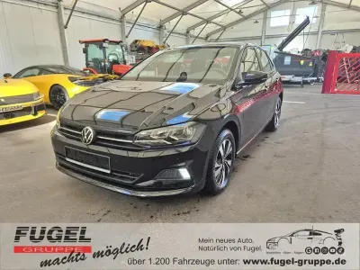 Gebraucht VW Polo Comfortline 95 PS (69 kW) 2021 Deep black perleffekt Kleinwagen
