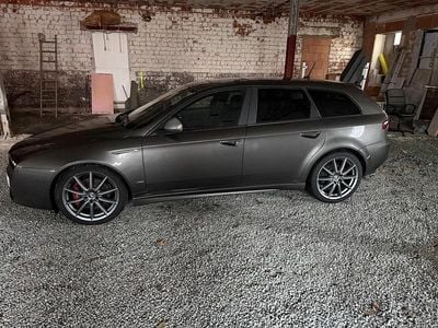 Gebraucht Alfa Romeo 159 Ti 180 PS (132 kW) 2012 Grau Kombi