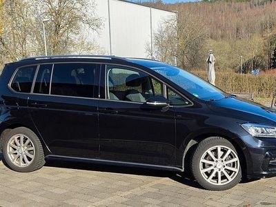 Gebraucht VW Touran Join 150 PS (110 kW) 2018 Schwarz Van / Kleinbus