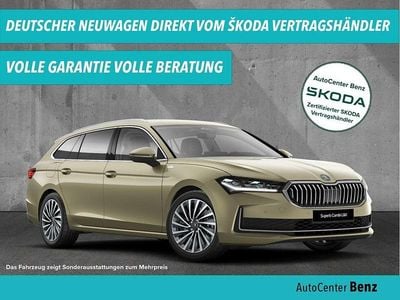 Neu Skoda Superb SportLine 204 PS (150 kW) 2025 Energyblau Kombi