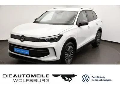 Gebraucht VW Tiguan Goal 131 PS (96 kW) 2025 Pure white SUV