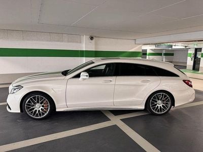 Gebraucht Mercedes CLS63 AMG Shooting Brake AMG 585 PS (430 kW) 2015 Weiß Kombi