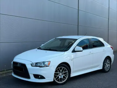 Gebraucht Mitsubishi Lancer 117 PS (86 kW) 2013 Weiß Limousine