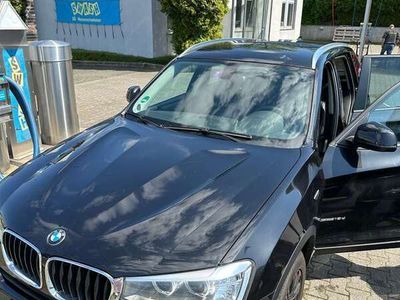 gebraucht BMW X3 sdrive18D Aut.