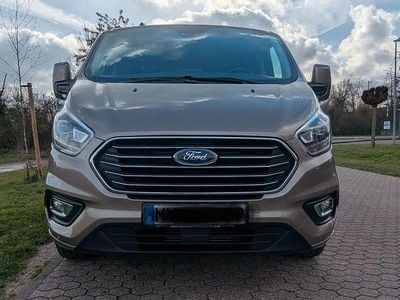 Second-hand Ford Tourneo 150 CP (110 kW) 2022 Bej Monovolum