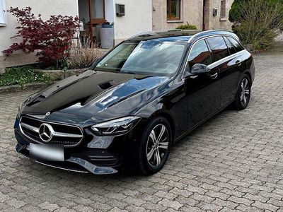 Gebraucht Mercedes C220 Avantgarde 200 PS (147 kW) 2022 Schwarz Kombi