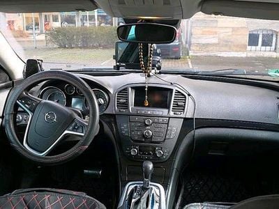 Gebraucht Opel Insignia 160 PS (117 kW) 2012 Schwarz Kombi