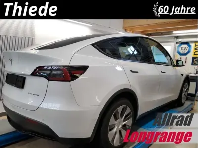 Gebraucht Tesla Model Y 378 kW (514 PS) 2022 Weiß metallic SUV