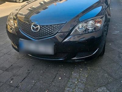Usata Mazda 3 75 CV (55 kW) 2006 Nero Utilitaria