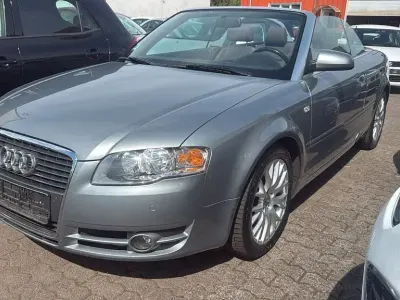 Gebraucht Audi A4 Cabriolet Sport 163 PS (119 kW) 2009 Grau Cabrio