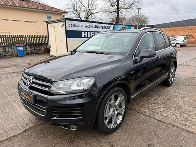 Gebraucht VW Touareg 245 PS (180 kW) 2012 Deep black perleffekt SUV